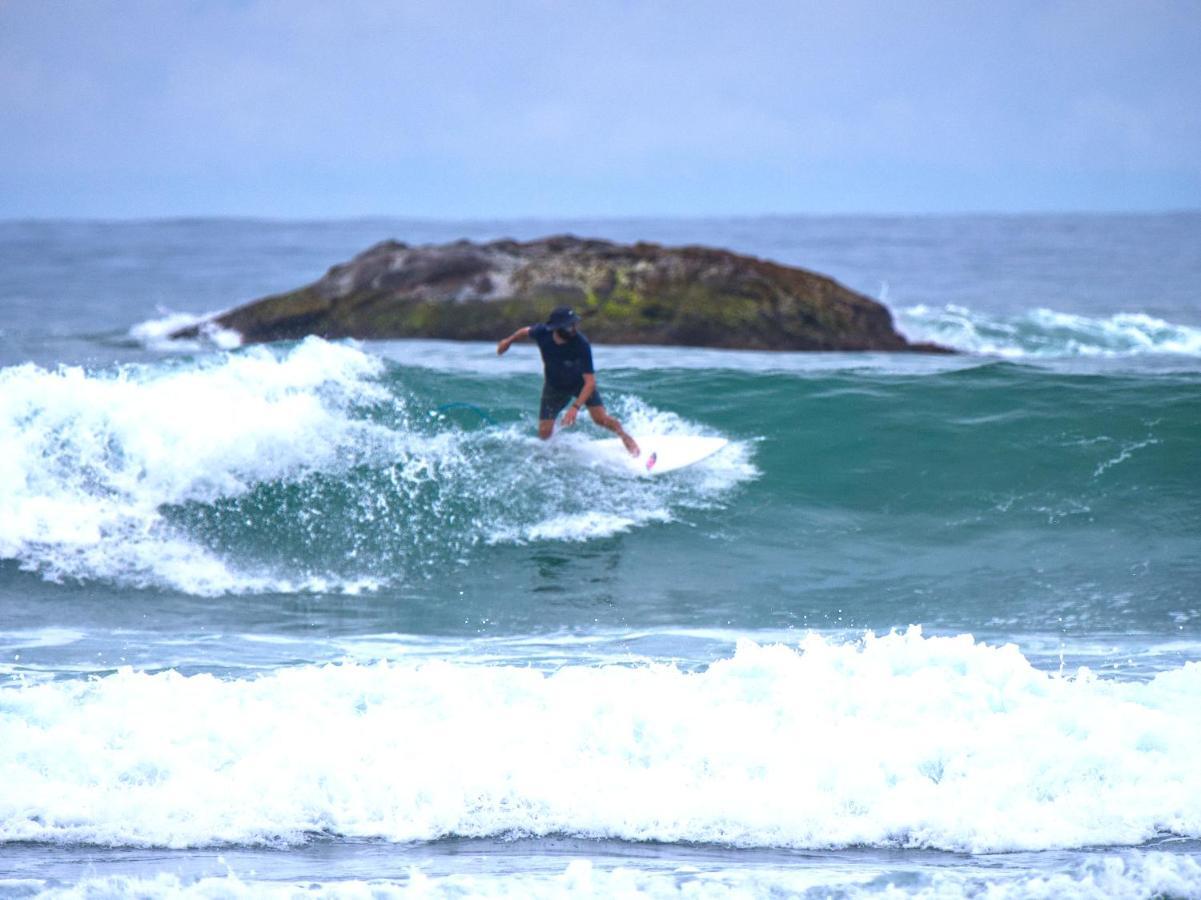 Solas Surf Ahangama Kültér fotó